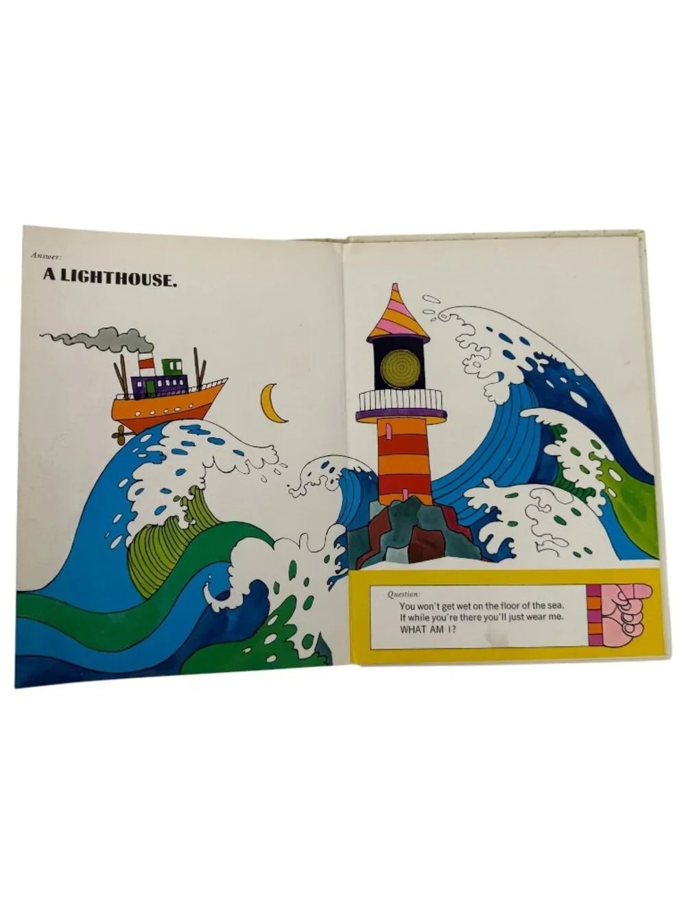 What Am‎ I? A Magic Motion Book By Random House Hardcover Childrens Riddles